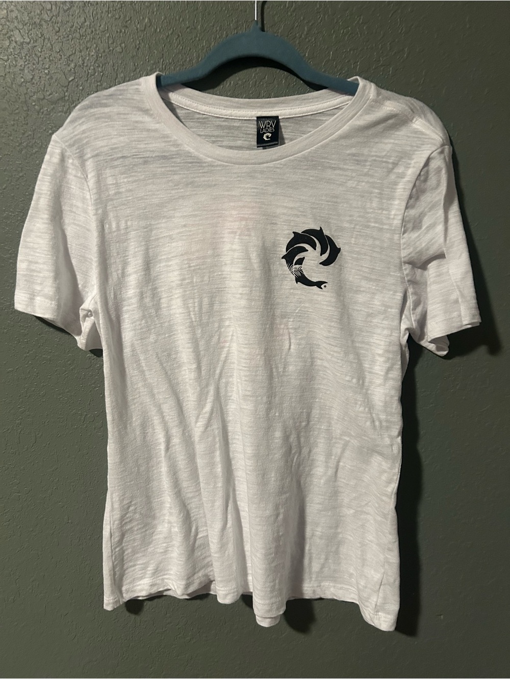 Women’s WRV polyester & cotton t-shirt with black dolphin graphic, size L